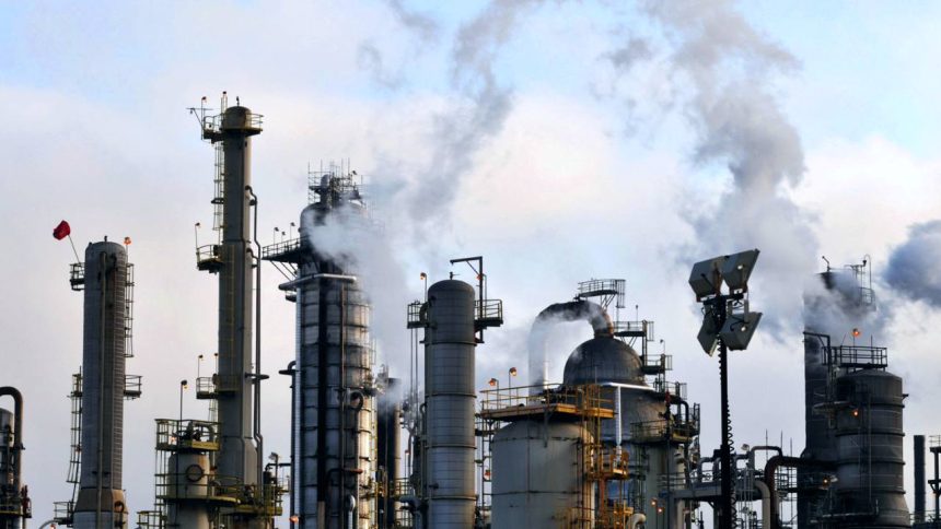 Government urged to pursue industrialization to rid itself of IMF