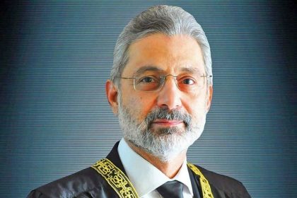 CJP schools judges on respect, warns against disrespecting ECP officials