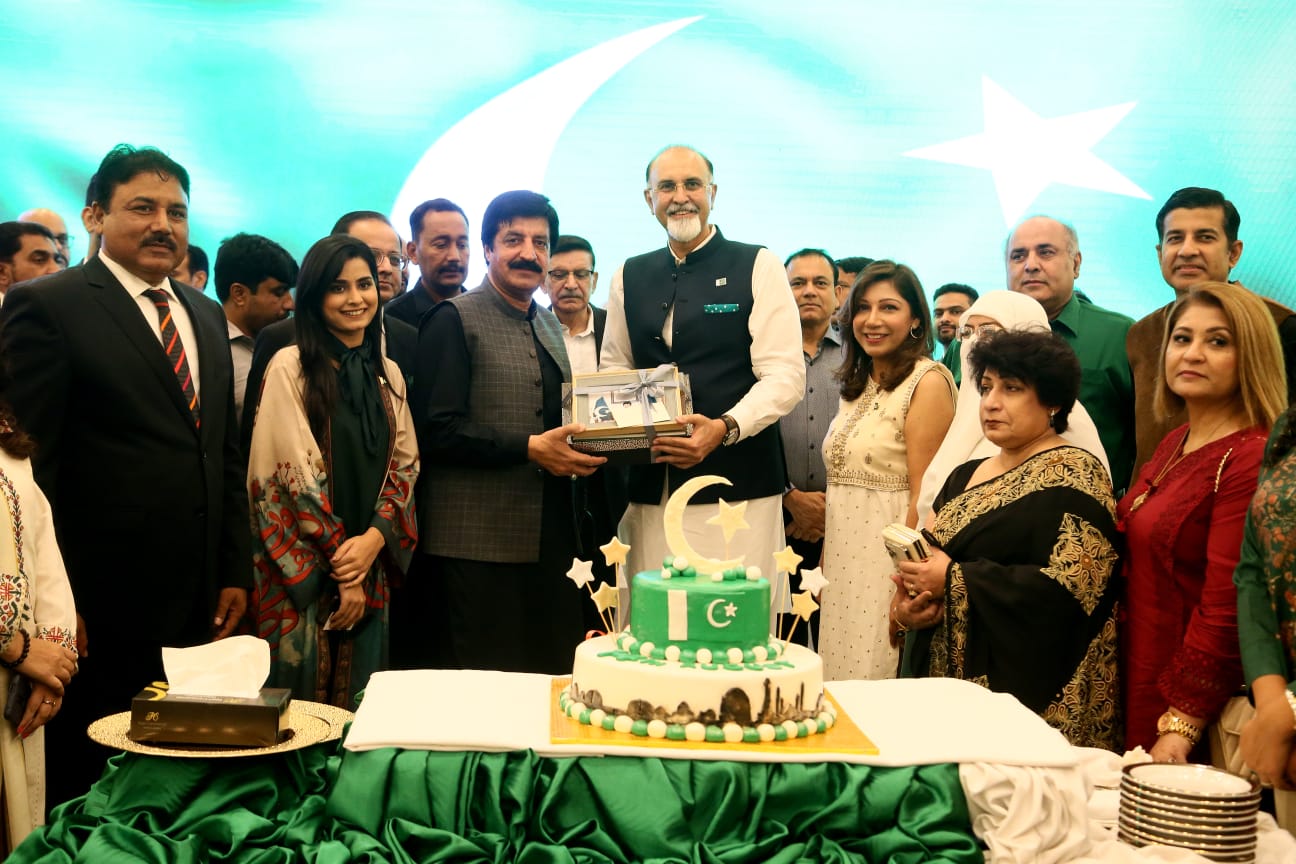 Punjab Governor Sardar Saleem Haider Khan participated the national independence day celebrations at Pearl Continental Hotel in Lahore.