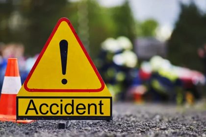 At least 28 Pakistani pilgrims killed in bus accident in Iran