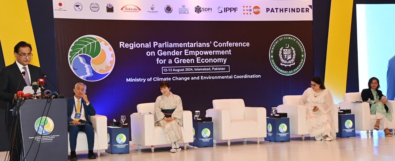 National Assembly Speaker Sardar Ayaz Sadiq delivering key note address to participants of regional meeting on gender empowerment and green economy in context of ICPD30 in Islamabad